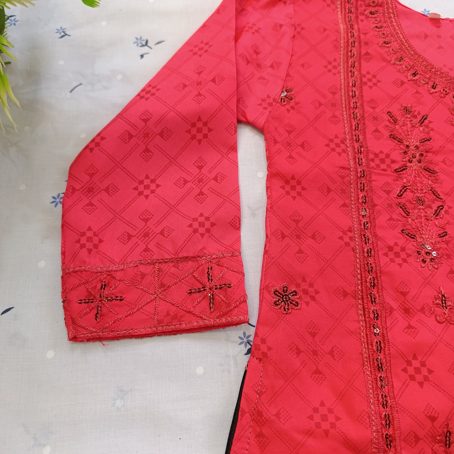 Radiant Red Embroidered Suit Set with Traditional Detailing